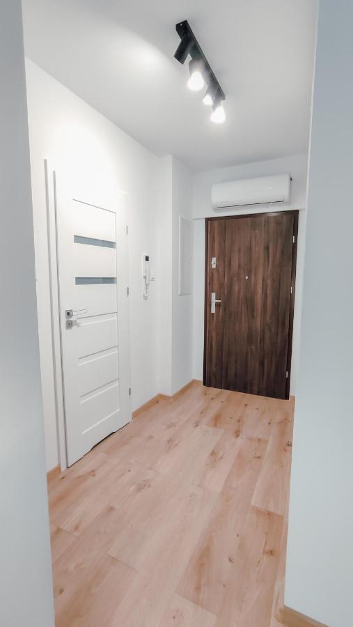 Zlote Apartamenty 36 Legnica Exterior photo