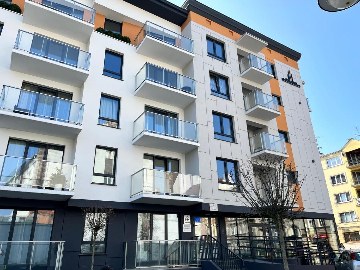Zlote Apartamenty 36 Legnica Exterior photo
